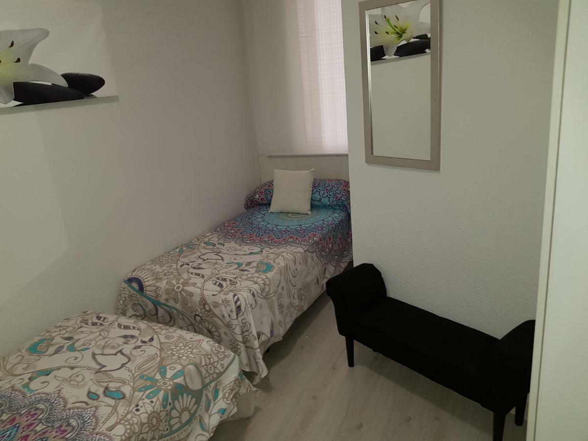 Legazpi Apartment Мадрид Екстериор снимка